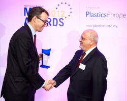 Deputado Capoulas Santos recebe o prémio (MEP AWARDS 2012) de melhor parlamentar na área da agricultura e desenvolvmento rural